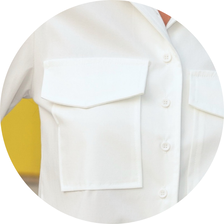 14 camisa curta com bolsos off white