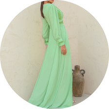 23 vestido longo com mangas longas detalhe renda vinho