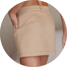 06 mini saia com pesponto sarja bege