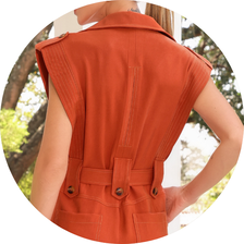 10 macacao com cinto duplo preto