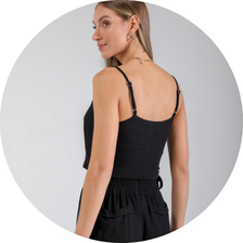 09 blusa com detalhes trancados lateral fucisa