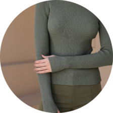 11 blusa trico manga longa com dedinho verde militar