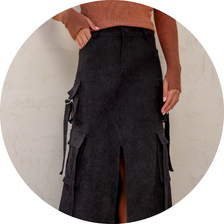 01 saia longa cargo com tiras preta