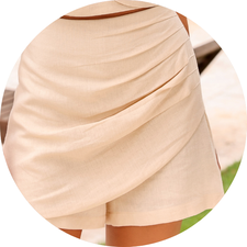 04 conjunto cropped com shorts saia envelope bege