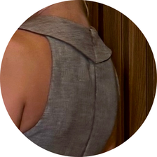 15 macacao cruzado frente marsala