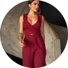 24 macacao cruzado frente marsala