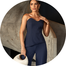 29 conjunto blusa sem alcas com calca azul marinho