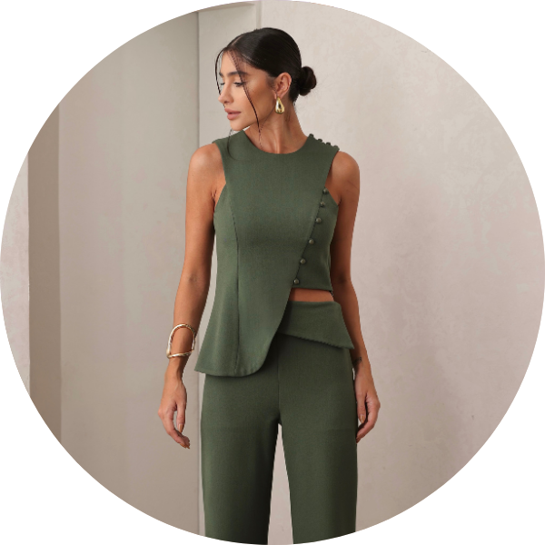 12 conjunto alfaiataria detalhe botao verde militar