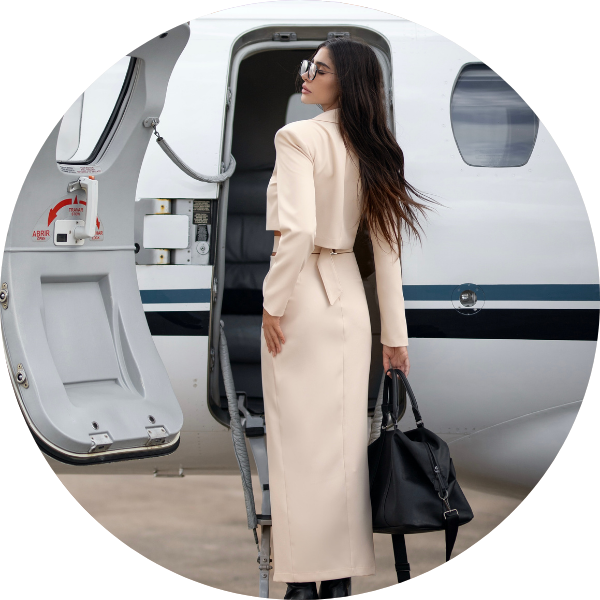 03 conjunto spencer e saia midi areia