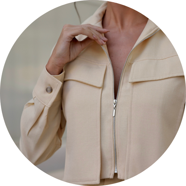 18 conjunto calca com jaqueta preto