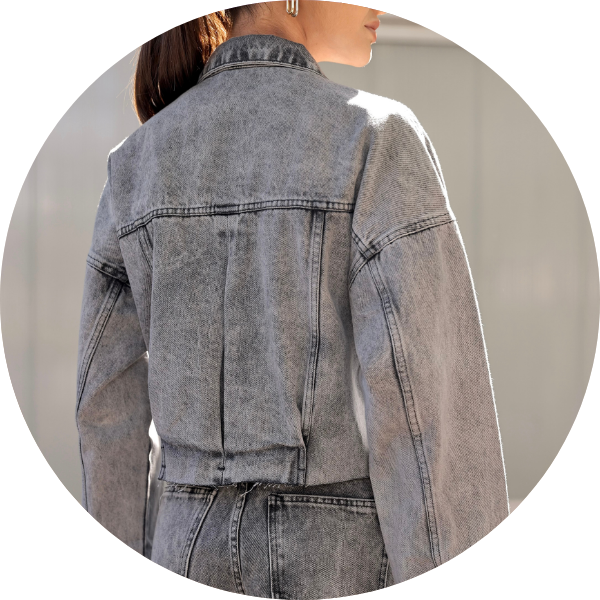 06 jaqueta jeans preta