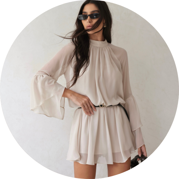 03 vestido manga babado areia