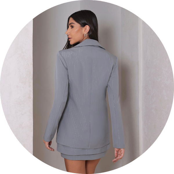 02 blazer risca de giz cinza