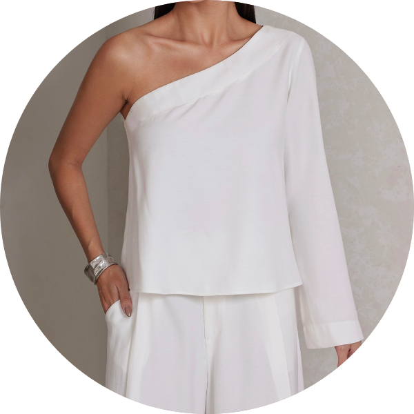 02 conjunto pantalona blusa um ombro off white