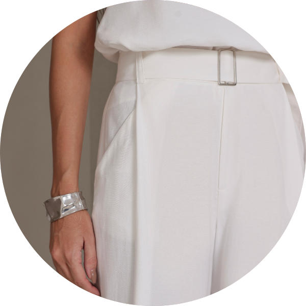 04 conjunto pantalona blusa um ombro off white