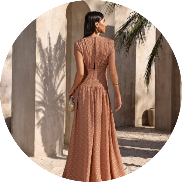 07 vestido longo texturizado amendoa