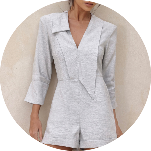 01 macaquinho manga pregas mescla claro