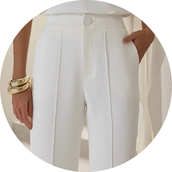 02 conjunto blusa assimetrica com calca off white