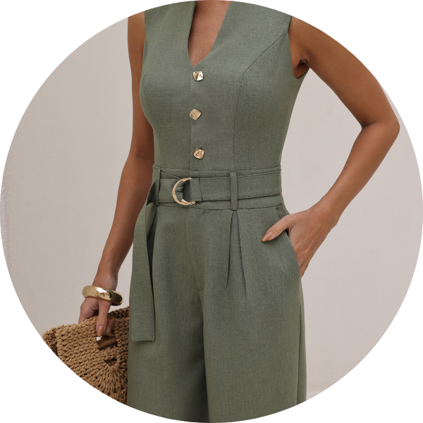 01 macacao com fivela dourada verde oliva