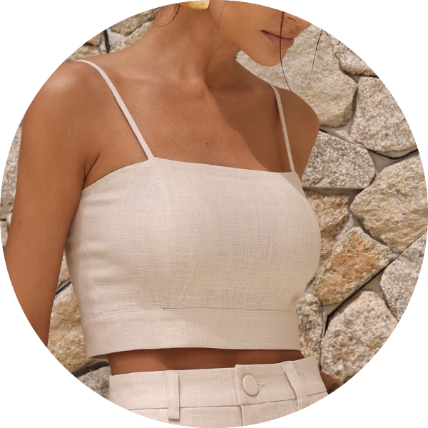 02 cropped decote quadrado bege