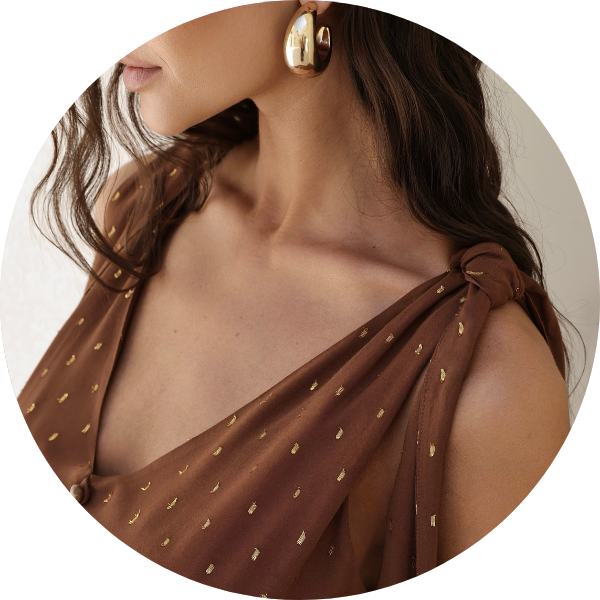 01 vestido curto saia babado cafe