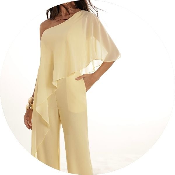 01 macacao scuba com blusa fluida manteiga