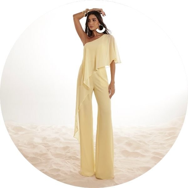 03 macacao scuba com blusa fluida manteiga