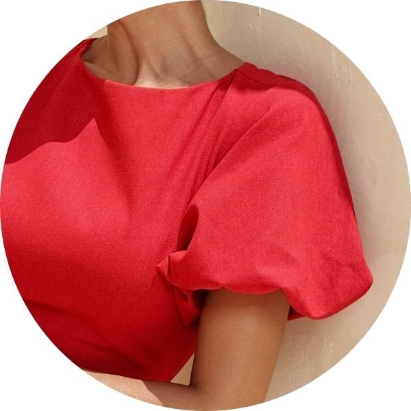 03 vestido camadas manga bufante vermelho