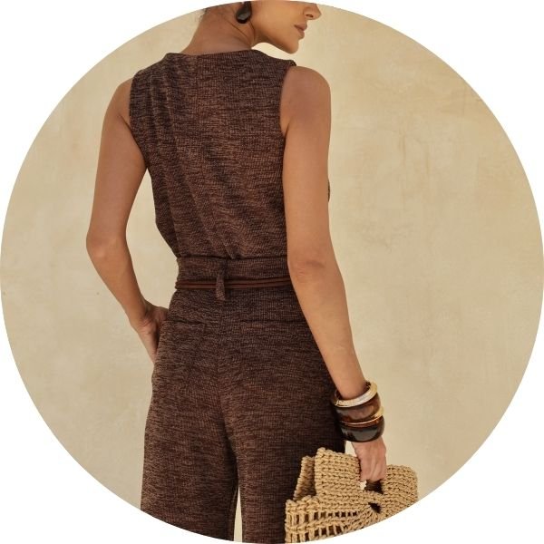 04 conjunto malha trico com cinto marrom