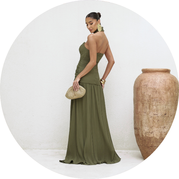 08 vestido plissado com choker verde militar