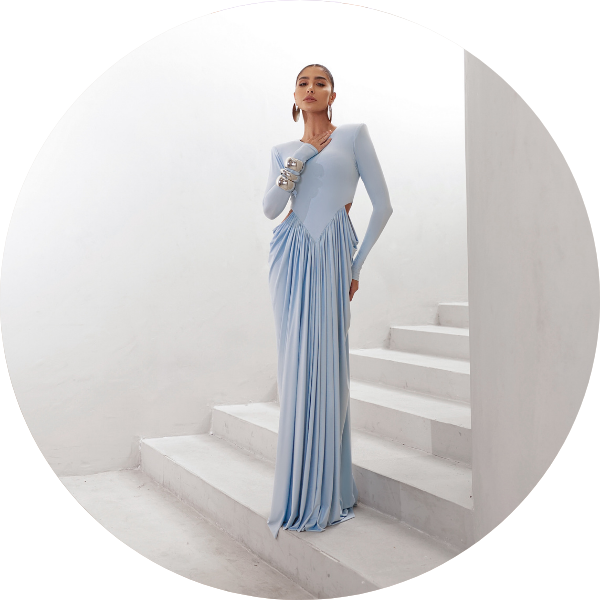 04 vestido manga longa saia lateral drapeada azul serenity