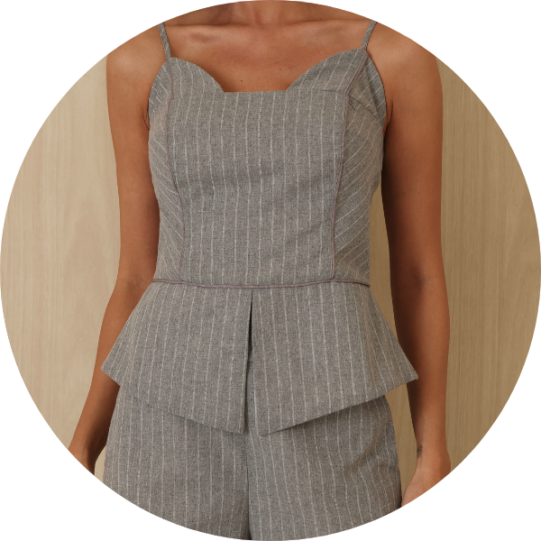 05 conjunto listrado detalhe vies rosa