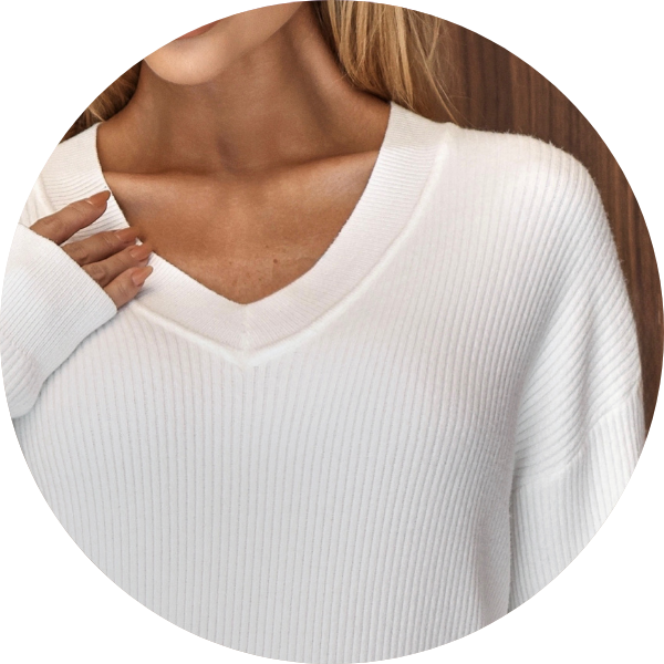 04 blusa fluffy decote v off white