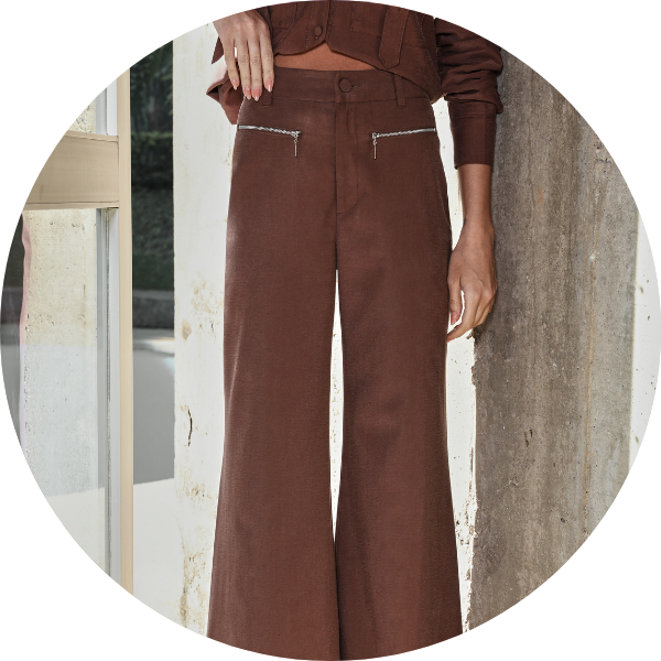 02 conjunto camisa com pantalona marrom